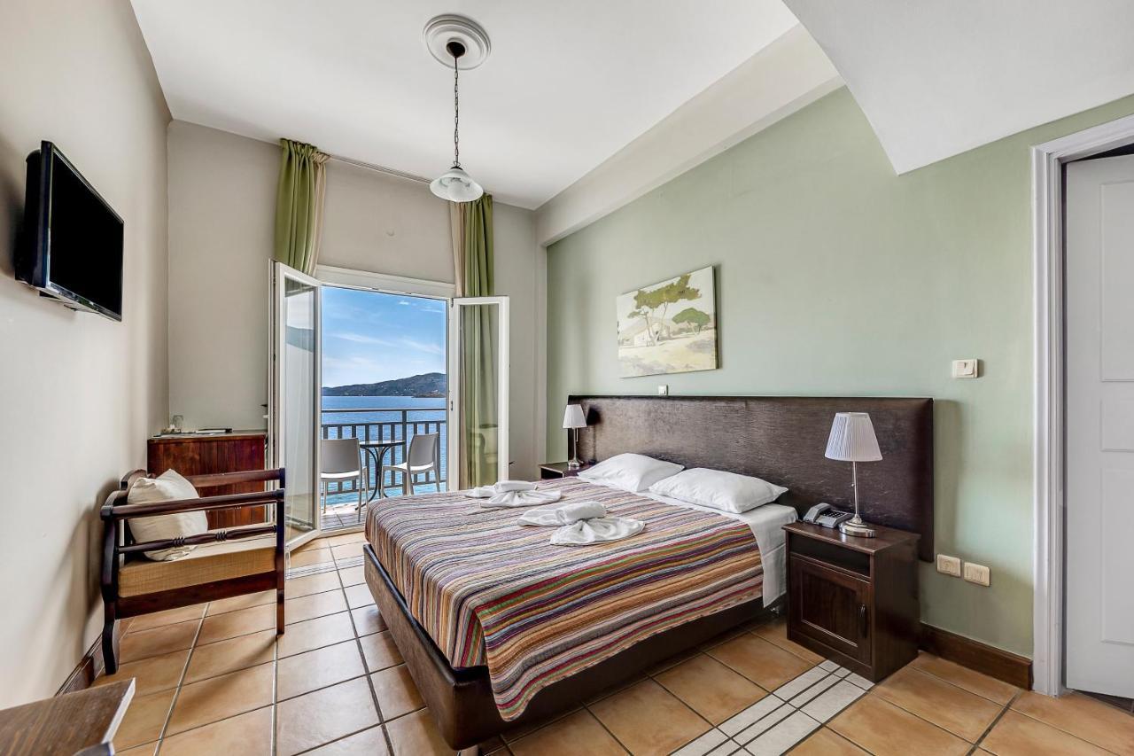 Golden View Hotell Poros Town Exteriör bild
