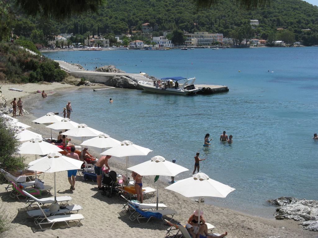 Golden View Hotell Poros Town Exteriör bild