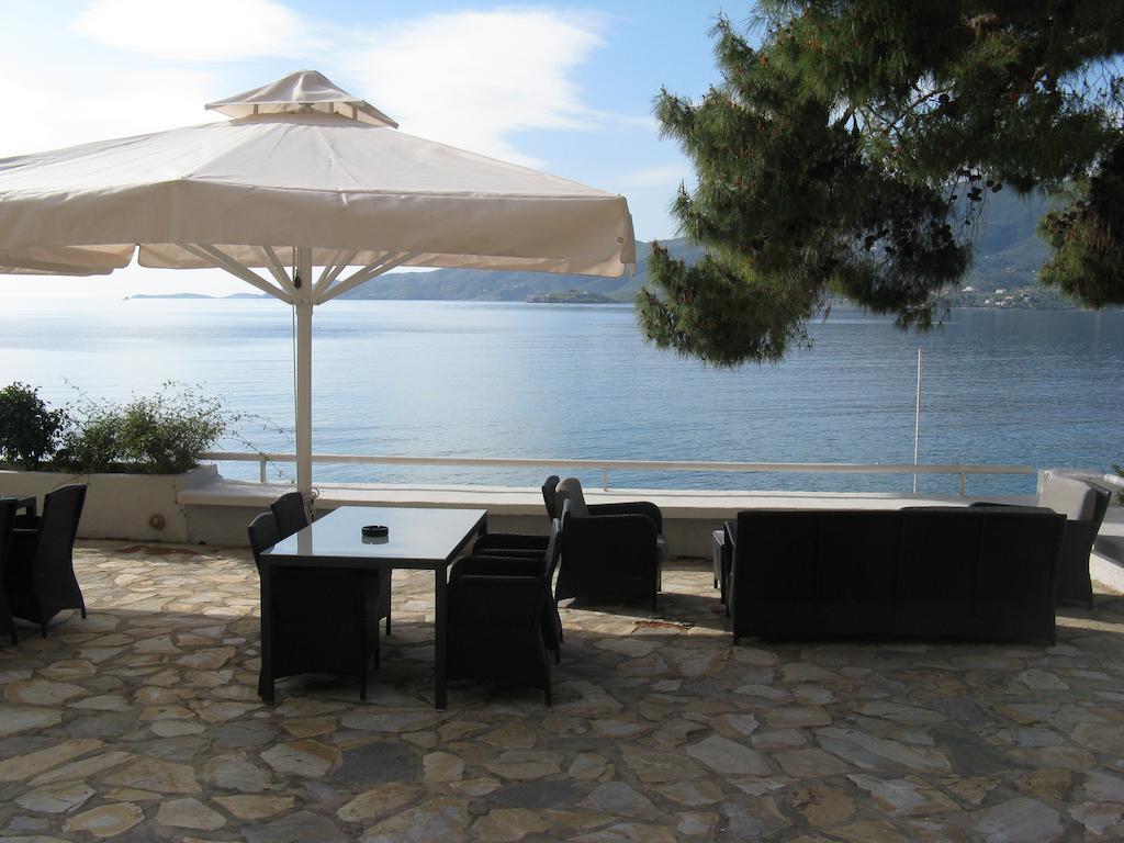 Golden View Hotell Poros Town Exteriör bild